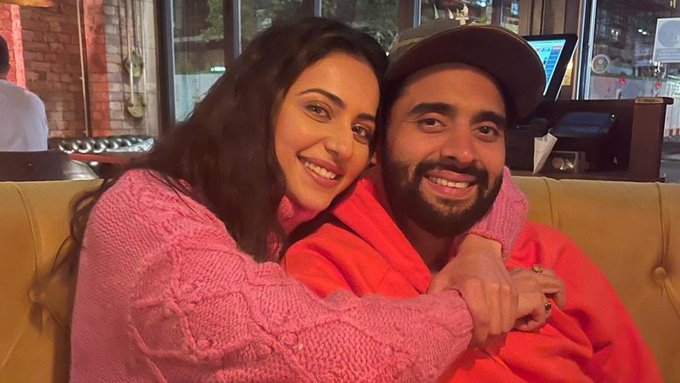 Jackky Bhagnani’s home is beautifully decorated in preparation for his upcoming wedding to Rakul Preet Singh.